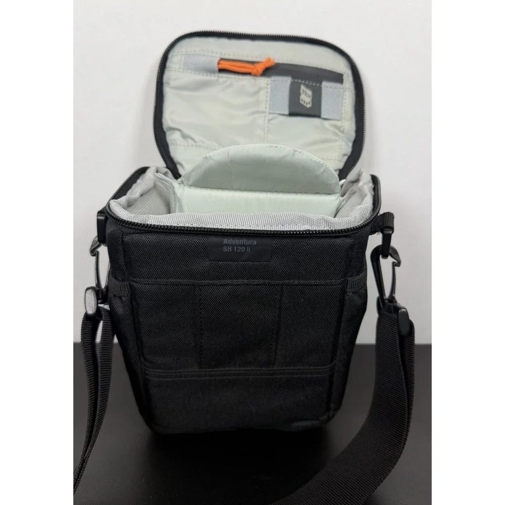 Lowepro Adventura SH 120 II Camera Shoulder Bag Black Padded Compartment